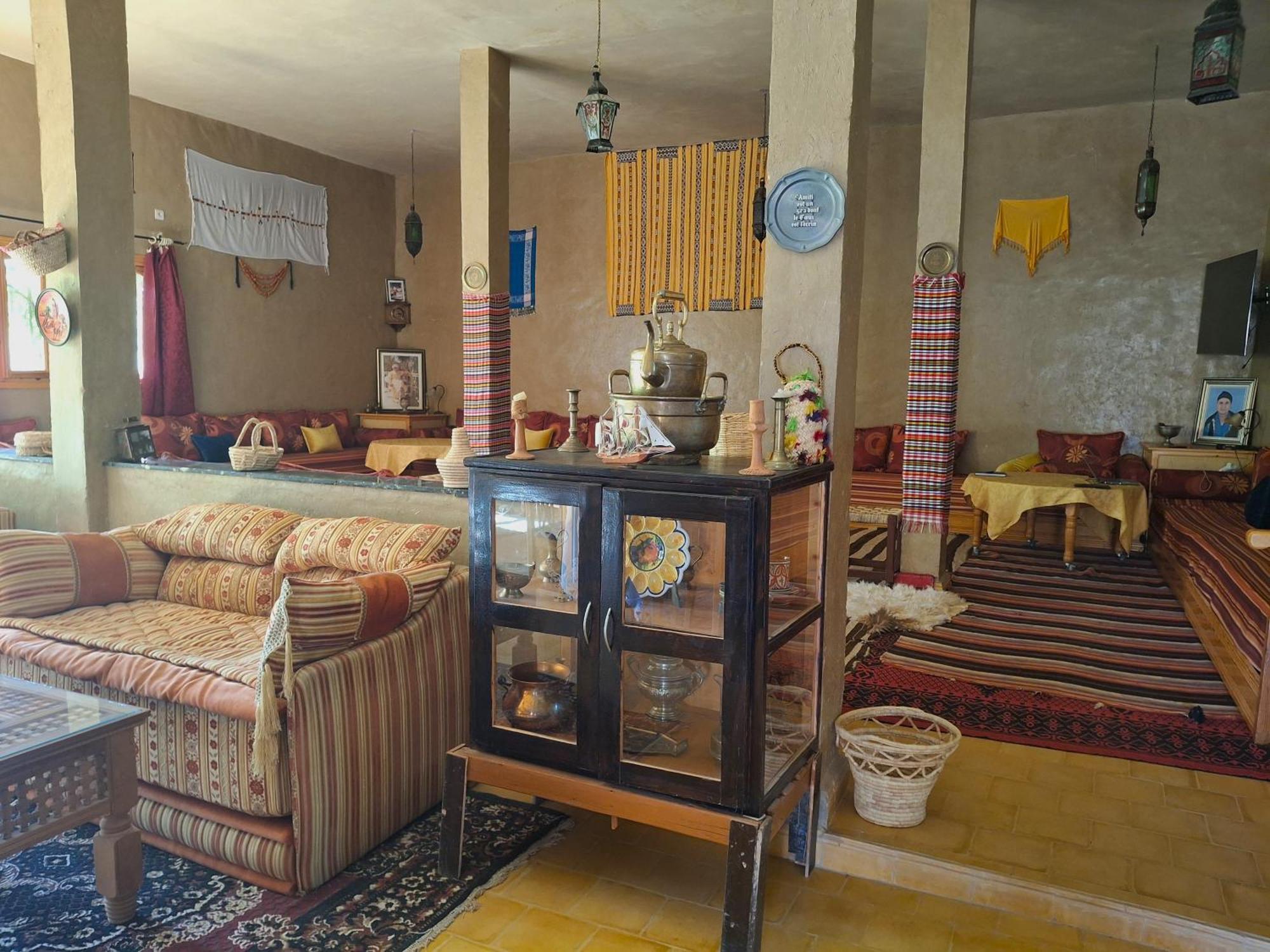 Gite Tamlli Aoufous Extérieur photo